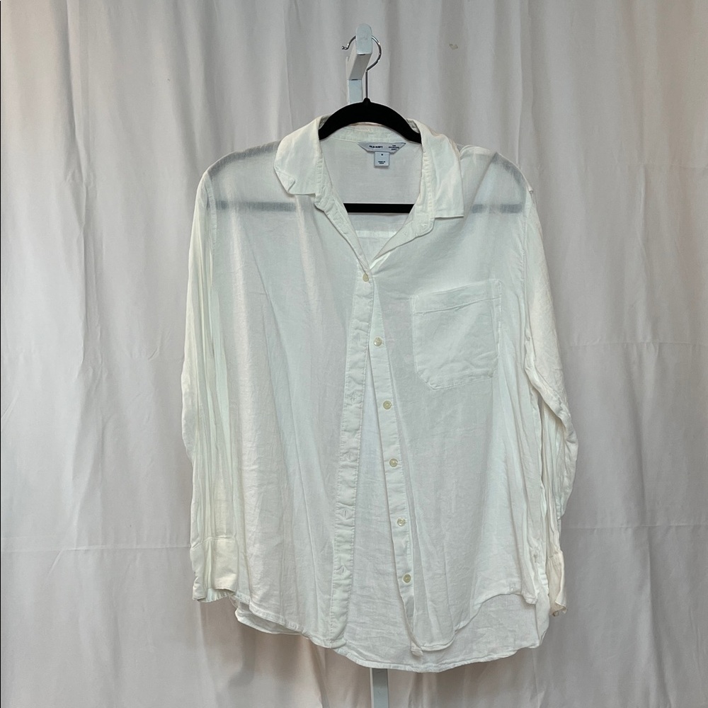 Old Navy Men’s Cream Button-Down Shirt